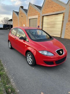 Bild des Angebotes SEAT Altea 1.6 Benziner Service + Zahnriemen etc. Neu