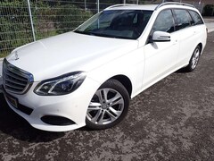 Bild des Angebotes Mercedes-Benz E 250 BlueTec T Navi 2. Hand Reifen Bremsen NEU