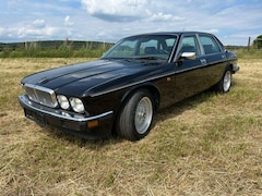 Bild des Angebotes Jaguar XJ40 Daimler Six 4.0