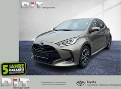 Bild des Angebotes Toyota Yaris 1.5 D Team Deutschland LM LED KeyLess KAM