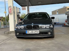 BMW 530 530i touring Edition Sport