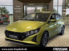 Bild des Angebotes Hyundai i20 FL (MY25) 1.0 T-GDI (100 PS) 6-MT 2WD Trend