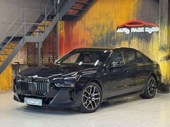 Bild des Angebotes BMW 740 d xDrive M Sportpaket Pro SKY~MASSAGE~360~B&W
