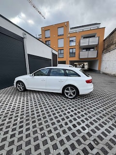 Bild des Angebotes Audi A4 Avant 2.0 TDI DPF clean diesel multitronic S line Sportpaket