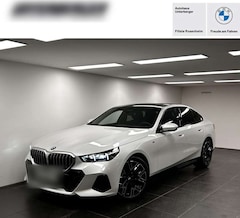 Bild des Angebotes BMW 520 d xDrive Limousine M Sportpaket Harman/Kardon Pano
