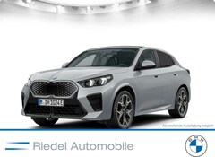 Bild des Angebotes BMW iX2 ix2 xDrive30 M Sportpaket Pro*Pano*Head-Up*AHK*