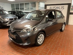 Bild des Angebotes Toyota Yaris 1.0 Cool & Sound-Paket,Tagfahrlicht