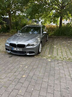 Bild des Angebotes BMW M550 M550d xDrive Touring Sport-Aut.