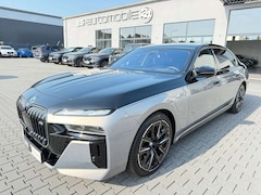 Bild des Angebotes BMW 760 e*xDrive*Two*Tone*Individual*3xTV*SkyLounge*