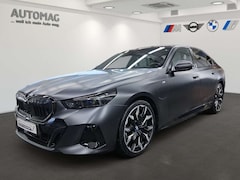 Bild des Angebotes BMW 550 e xDrive Limousine*FrozenDeep*DrivAssProf*ParkAssP