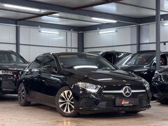 Bild des Angebotes Mercedes-Benz A 180 Lim. KAME*LANE*KLIMA*MBUX*1.HAND