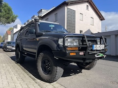Bild des Angebotes Toyota Land Cruiser 4.2 TD Station Wagon - HDJ 80 / 24V