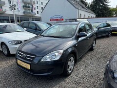 Bild des Angebotes Kia Ceed / cee'd 1.4 CVVT Attract TÜV NEU