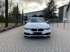 Bild des Angebotes BMW 320 320d Touring xDrive Aut. Advantage