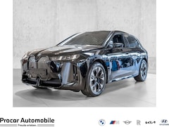 Bild des Angebotes BMW iX xDrive45 0,25% M Sport HUD+PANO+STANDHZG.+ACC+LED+