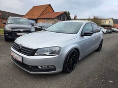 Bild des Angebotes VW Passat Lim. Trendline Klimaautmatik SHZ