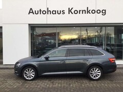 Bild des Angebotes Skoda Superb Combi 1.5 TSI DSG Style Bluetooth Navi LED