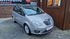 Bild des Angebotes Lancia MUSA 1.4 16v Automatik, PDC, Navi, Tempomat