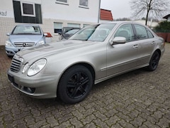 Bild des Angebotes Mercedes-Benz E 200 Automatik, Navi, Bluetooth, Wartung neu