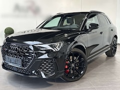 Bild des Angebotes Audi RS Q3 Quattro Black NAV+MATRIX+ACC+SONOS+VCOCK+PP