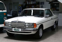 Bild des Angebotes Mercedes-Benz 230 CE Coupé