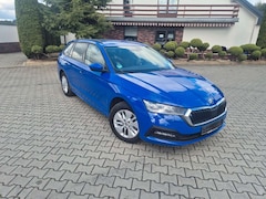 Bild des Angebotes Skoda Octavia Combi Ambition DSG LED AHK