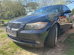 Bild des Angebotes BMW 330 330i