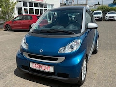 Bild des Angebotes smart forTwo coupe/1.HAND/KLIMA/SERVO/PANO/ALLWETTER