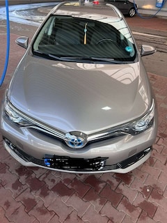 Bild des Angebotes Toyota Auris Hybrid Design Edition