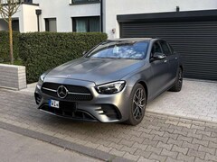 Bild des Angebotes Mercedes-Benz E 300 E 300 e 4Matic 9G-TRONIC AMG Line