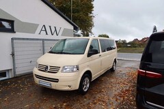 Bild des Angebotes VW T5 Caravelle lang|2.5 TDI|96KW|9 Sitze|Klimaauto