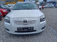 Bild des Angebotes Toyota Avensis 2.0 D194000km, Serviceheft, Klima