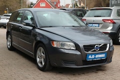 Bild des Angebotes Volvo V50 Kombi D2 Kinetic *1.HAND/KLIMAAUTO*