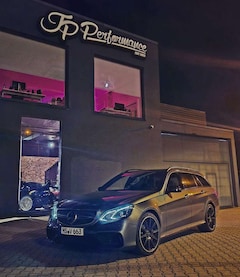 Bild des Angebotes Mercedes-Benz E 63 AMG T S 4Matic Speedshift MCT