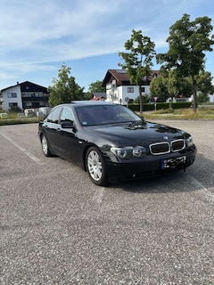Bild des Angebotes BMW 745 745i