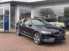 Bild des Angebotes Volvo V60 Cross Country B4 D AWD Plus Auto