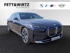 Bild des Angebotes BMW 750 e xDrive TV-Fond-Entertainment|SkyLounge|Autobahna