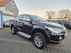 Bild des Angebotes Mitsubishi L200 Plus Club Cab 4WD *AHK 3.0 To. / Top Optik*