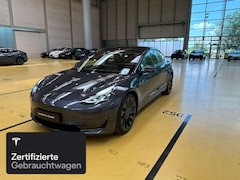 Bild des Angebotes Tesla Model 3 Performance