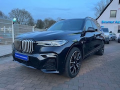 Bild des Angebotes BMW X7 xDrive40d,22",M-Paket,Panorama,7Sitze,LED,PDC