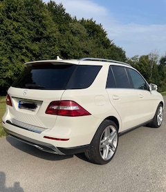 Bild des Angebotes Mercedes-Benz ML 350 BlueTEC 4MATIC 7G-TRONIC