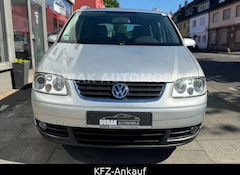 Bild des Angebotes VW Touran Highline/ AUTOMATIK/ 7.SITZER