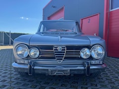 Bild des Angebotes Alfa Romeo Giulia 1600er - orig. BISCIONE - kompl. überholt