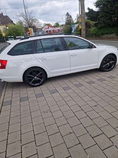 Bild des Angebotes Skoda Octavia 2.0 TDI (Green tec) RS