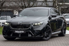 BMW M5 DR.ASS.PLUS.PANORAMA.360°.4ZONEN.LHZ.B&W.AHK