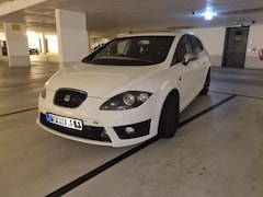 Bild des Angebotes SEAT Leon Leon 2.0 TDI DPF DSG FR