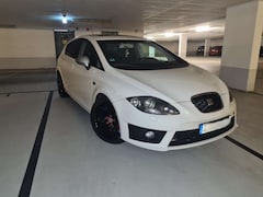 Bild des Angebotes SEAT Leon Leon 2.0 TDI DPF DSG FR