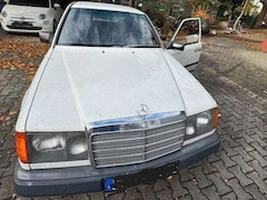 Bild des Angebotes Mercedes-Benz E 300 E-Klasse D