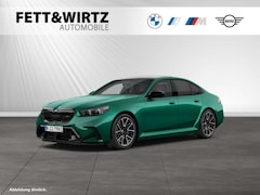 Bild des Angebotes BMW M5 Limousine MDriver'sPack.|Pano|DAProf.|B&W