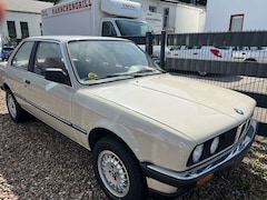 Bild des Angebotes BMW 318 318i